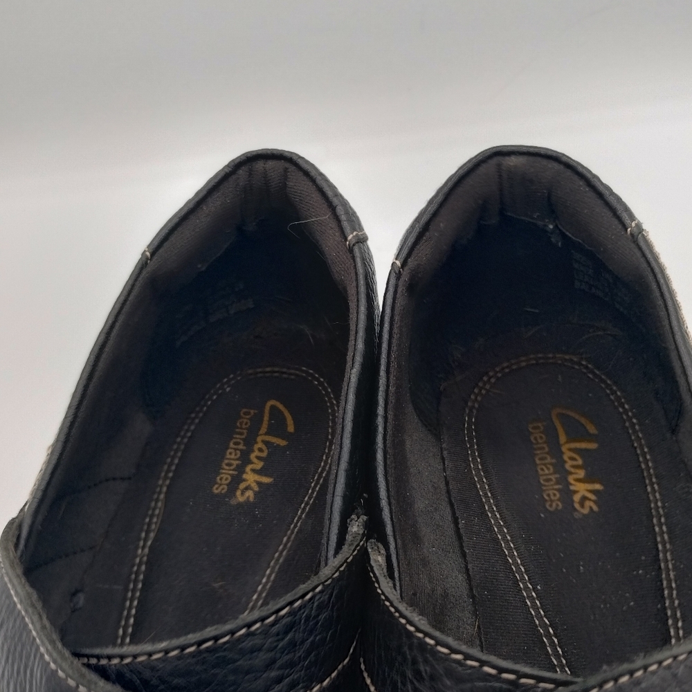 Clarks bendables, women's black flats, size 11 M - Picture 8 of 12
